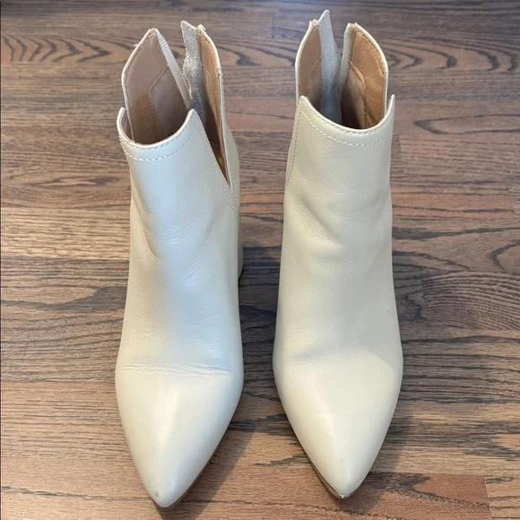 Steve Madden Women's Elegant Cream Booties - Picture 3 of 8